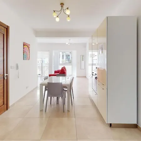 Apartment Modern In Gzira